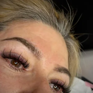 Extensiones de Pestañas Efecto Anime